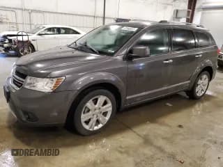 ✅ 2015 Dodge Journey Limited • VIN: 3C4PDDDG0FT526805 • Lot: 85527235. Wystawiony na Copart z przebiegiem 117 078 mil. Bezpłatny archiwum sprzedaży aukcyjnych z USA i szczegółowy raport historii pojazdu na DreamBid. Zdjęcie 1.