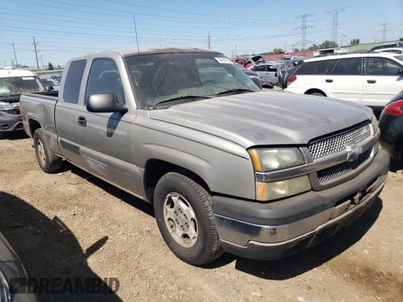 ✅ 2003 Chevrolet Silverado 1500 • VIN: 2GCEC19V731173976 • Лот: 69160134. Опубликован ранее на Copart с пробегом Не указан. Бесплатный доступ к архиву аукционных продаж из США и подробный отчёт об истории автомобиля на DreamBid. Изображение 4.