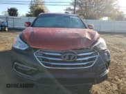 ✅ 2017 Hyundai Santa Fe 2.4L • VIN: 5XYZTDLBXHG492660 • Лот: 89640935. Опубликован ранее на Copart с пробегом 115 170 миль. Бесплатный доступ к архиву аукционных продаж из США и подробный отчёт об истории автомобиля на DreamBid. Изображение 5.