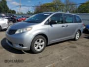 ✅ 2011 Toyota Sienna • VIN: 5TDZK3DC4BS013437 • Lot: 86678515. Listed on Copart with 131,191 mi. Free auction sales archive from the USA and detailed vehicle history report at DreamBid. Image 1.