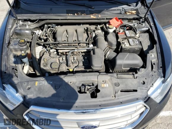 ✅ 2018 Ford Taurus SEL • VIN: 1FAHP2H8XJG137367 • Lot: 52422525. Listed on Copart with 119,486 mi. Free auction sales archive from the USA and detailed vehicle history report at DreamBid. Image 11.