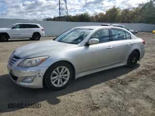 2012 Hyundai Genesis 3.8L z VIN KMHGC4DDXCU182468, wystawiony jako Copart lot #76487234 z przebiegiem 173 370 mil mil oraz Czysty tytuł • Clean title. Historia ofert i sprzedaży dostępna na DreamBid. Obrazek 1.