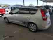 2010 Hyundai Elantra SE z VIN KMHDC8AE7AU055228, wystawiony jako Copart lot #73850324 z przebiegiem 88 407 mil mil oraz Szkoda całkowita • Salvage title. Historia ofert i sprzedaży dostępna na DreamBid. Obrazek 2.