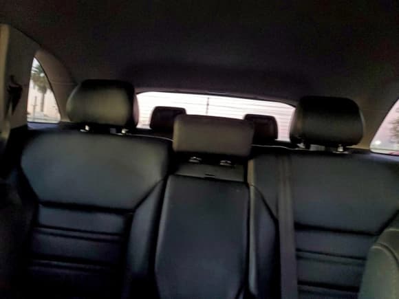 ✅ 2016 Kia Sorento EX • VIN: 5XYPH4A53GG106536 • Lot: 96414205. Listed on Copart with 145,395 mi. Free auction sales archive from the USA and detailed vehicle history report at DreamBid. Image 10.