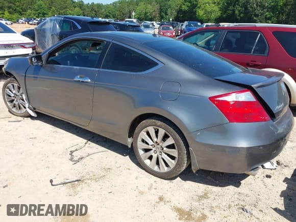 ✅ 2010 Honda Accord EX-L • VIN: 1HGCS2B81AA000284 • Lot: 42539374. Listed on IAAI with 211,009 mi. Free auction sales archive from the USA and detailed vehicle history report at DreamBid. Image 3.