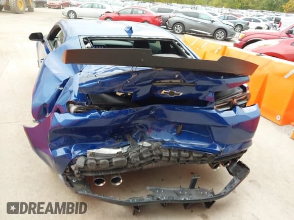 ✅ 2019 Chevrolet Camaro 1SS • VIN: 1G1FE1R73K0109906 • Лот: 43442114. Опубликован ранее на IAAI с пробегом 18 729 миль. Бесплатный доступ к архиву аукционных продаж из США и подробный отчёт об истории автомобиля на DreamBid. Изображение 6.