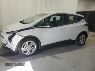 ✅ 2023 Chevrolet Bolt EV 1LT • VIN: 1G1FW6S05P4199261 • Lot: 86452984. Wystawiony na Copart z przebiegiem 15 879 mil. Bezpłatny archiwum sprzedaży aukcyjnych z USA i szczegółowy raport historii pojazdu na DreamBid. Zdjęcie 1.