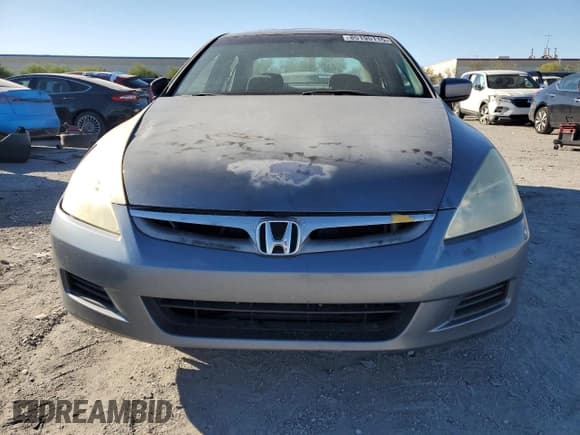 ✅ 2007 Honda Accord LX • VIN: 1HGCM66357A024516 • Лот: 85195115. Опубликован ранее на Copart с пробегом 355 232 миль. Бесплатный доступ к архиву аукционных продаж из США и подробный отчёт об истории автомобиля на DreamBid. Изображение 5.