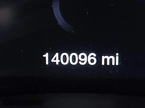 ✅ 2016 Dodge Durango R/T • VIN: 1C4SDHCT5GC353277 • Lot: 41529526. Wystawiony na IAAI z przebiegiem 140 096 mil. Bezpłatny archiwum sprzedaży aukcyjnych z USA i szczegółowy raport historii pojazdu na DreamBid. Zdjęcie 16.