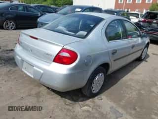 2005 Dodge Neon SE z VIN 1B3ES26C25D153235, wystawiony jako IAAI lot #42363506 z przebiegiem 53 604 mil mil oraz . Historia ofert i sprzedaży dostępna na DreamBid. Obrazek 4.
