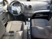 ✅ 2009 Chevrolet Aveo 1LT • VIN: KL1TD56E19B391685 • Lot: 84862804. Wystawiony na Copart z przebiegiem 100 719 mil. Bezpłatny archiwum sprzedaży aukcyjnych z USA i szczegółowy raport historii pojazdu na DreamBid. Zdjęcie 8.