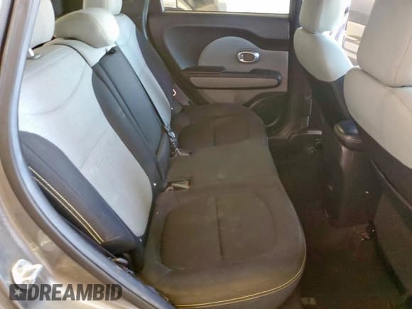 ✅ 2016 Kia Soul + • VIN: KNDJP3A52G7350534 • Лот: 91599005. Опубликован ранее на Copart с пробегом 143 323 миль. Бесплатный доступ к архиву аукционных продаж из США и подробный отчёт об истории автомобиля на DreamBid. Изображение 11.