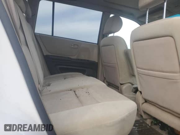 2001 Toyota Highlander с VIN JTEGF21A510022900, выставлен на аукционе Copart как лот 86253515 с пробегом 220 069 миль миль и Списание • Salvage title. История ставок и продаж доступна на DreamBid. Изображение 11.