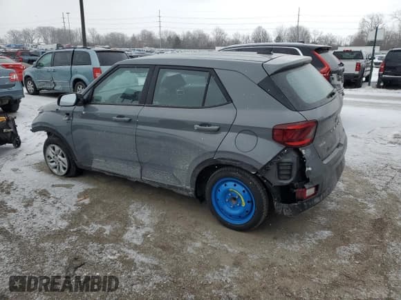 ✅ 2022 Hyundai Venue SE • VIN: KMHRB8A35NU140663 • Lot: 42063085. Listed on Copart with 35,906 mi. Free auction sales archive from the USA and detailed vehicle history report at DreamBid. Image 2.