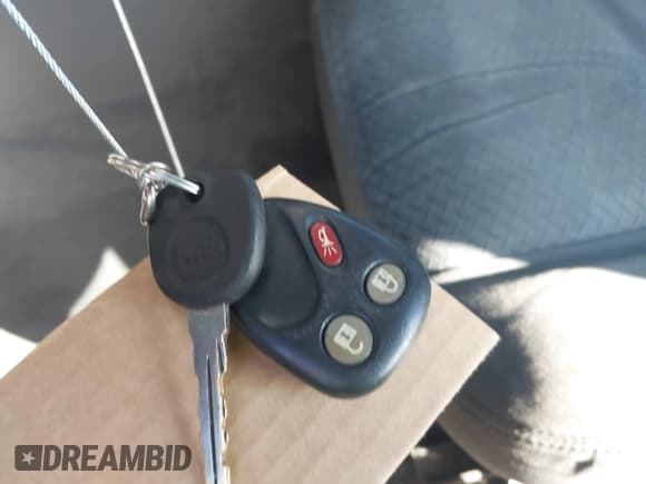 ✅ 2004 Chevrolet Avalanche LS • VIN: 3GNGK22G64G124782 • Lot: 43914946. Listed on IAAI with 346,861 mi. Free auction sales archive from the USA and detailed vehicle history report at DreamBid. Image 11.