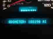 2004 GMC Sierra 1500 SLT с VIN 2GTEK19T341247820, выставлен на аукционе IAAI как лот 43127466 с пробегом 188 390 миль миль и . История ставок и продаж доступна на DreamBid. Изображение 15.