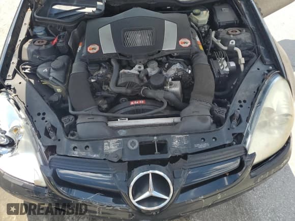 ✅ 2006 Mercedes-Benz SLK 350 • VIN: WDBWK56F86F123109 • Лот: 69458275. Опубликован ранее на Copart с пробегом 178 809 миль. Бесплатный доступ к архиву аукционных продаж из США и подробный отчёт об истории автомобиля на DreamBid. Изображение 11.