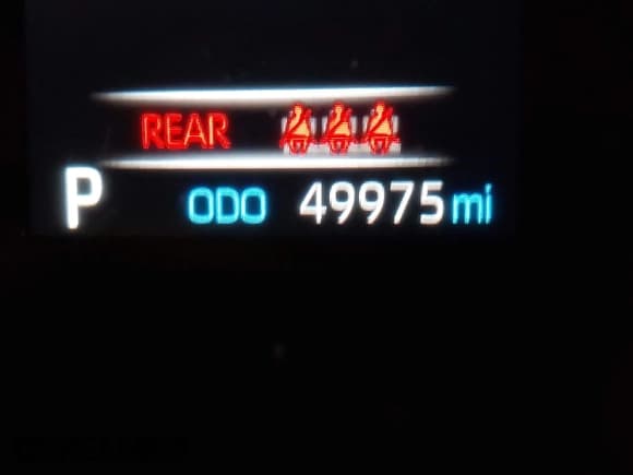 ✅ 2019 Toyota RAV4 XLE Premium • VIN: 2T3A1RFV6KW051378 • Lot: 43392179. Listed on IAAI with 49,975 mi. Free auction sales archive from the USA and detailed vehicle history report at DreamBid. Image 15.