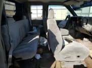 ✅ 1998 GMC Sierra 1500 • VIN: 2GTEK19R8W1537316 • Лот: 85096605. Опубликован ранее на Copart с пробегом 163 922 миль. Бесплатный доступ к архиву аукционных продаж из США и подробный отчёт об истории автомобиля на DreamBid. Изображение 10.