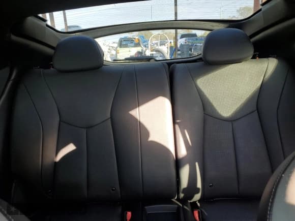 ✅ 2016 Hyundai Veloster Turbo • VIN: KMHTC6AEXGU284320 • Lot: 82200394. Wystawiony na Copart z przebiegiem 57 967 mil. Bezpłatny archiwum sprzedaży aukcyjnych z USA i szczegółowy raport historii pojazdu na DreamBid. Zdjęcie 10.