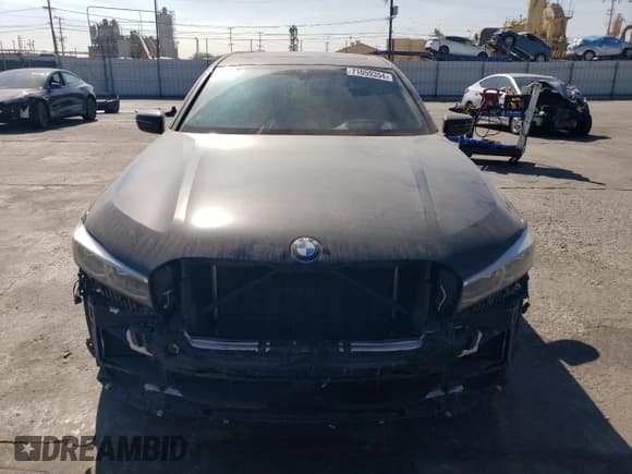 ✅ 2022 BMW 7 Series 750i xDrive • VIN: WBA7U2C08NCJ27706 • Lot: 71059354. Listed on Copart with 33,005 mi. Free auction sales archive from the USA and detailed vehicle history report at DreamBid. Image 5.