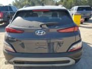 ✅ 2023 Hyundai Kona SEL • VIN: KM8K62AB6PU984661 • Лот: 75079914. Опубликован ранее на Copart с пробегом 9 646 миль. Бесплатный доступ к архиву аукционных продаж из США и подробный отчёт об истории автомобиля на DreamBid. Изображение 6.