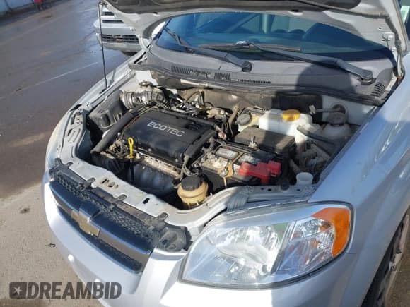 ✅ 2010 Chevrolet Aveo 1LT • VIN: KL1TD5DE1AB107186 • Lot: 41912965. Wystawiony na IAAI z przebiegiem 61 111 mil. Bezpłatny archiwum sprzedaży aukcyjnych z USA i szczegółowy raport historii pojazdu na DreamBid. Zdjęcie 10.