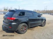 ✅ 2018 Jeep Grand Cherokee SRT • VIN: 1C4RJFDJ7JC412717 • Lot: 41907522. Wystawiony na IAAI z przebiegiem 68 860 mil. Bezpłatny archiwum sprzedaży aukcyjnych z USA i szczegółowy raport historii pojazdu na DreamBid. Zdjęcie 6.