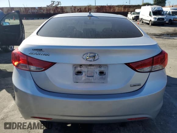 ✅ 2012 Hyundai Elantra GLS • VIN: 5NPDH4AE3CH089677 • Lot: 82510925. Listed on Copart with 55,304 mi. Free auction sales archive from the USA and detailed vehicle history report at DreamBid. Image 6.
