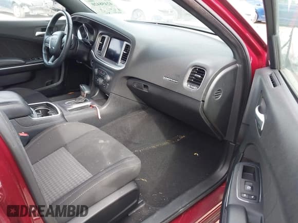 ✅ 2021 Dodge Charger GT • VIN: 2C3CDXHG8MH511358 • Lot: 42458420. Wystawiony na IAAI z przebiegiem 10 634 mil. Bezpłatny archiwum sprzedaży aukcyjnych z USA i szczegółowy raport historii pojazdu na DreamBid. Zdjęcie 5.