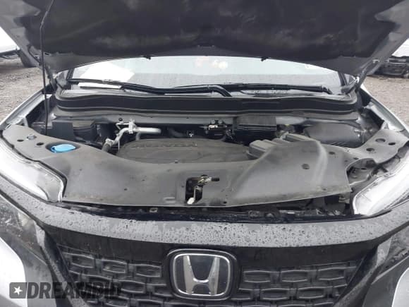 ✅ 2021 Honda Passport Sport • VIN: 5FNYF8H27MB002907 • Lot: 43397285. Listed on IAAI with 41,740 mi. Free auction sales archive from the USA and detailed vehicle history report at DreamBid. Image 10.