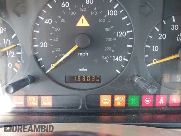 ✅ 2003 Mercedes-Benz M 320 • VIN: 4JGAB54E03A382686 • Лот: 43771760. Опубликован ранее на IAAI с пробегом 163 030 миль. Бесплатный доступ к архиву аукционных продаж из США и подробный отчёт об истории автомобиля на DreamBid. Изображение 7.