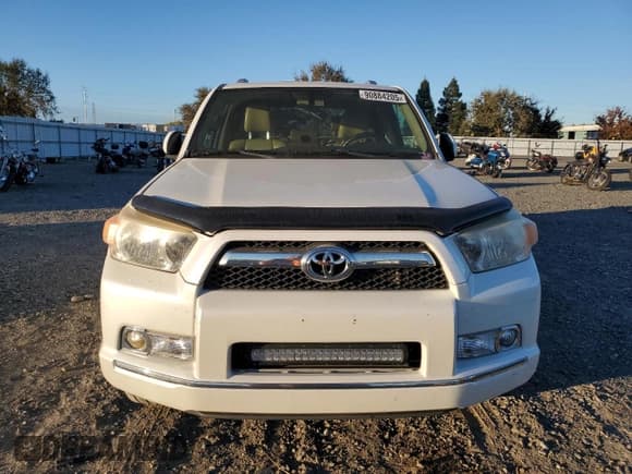✅ 2010 Toyota 4Runner SR5 • VIN: JTEZU5JR7A5013284 • Lot: 90884205. Listed on Copart with 177,251 mi. Free auction sales archive from the USA and detailed vehicle history report at DreamBid. Image 5.