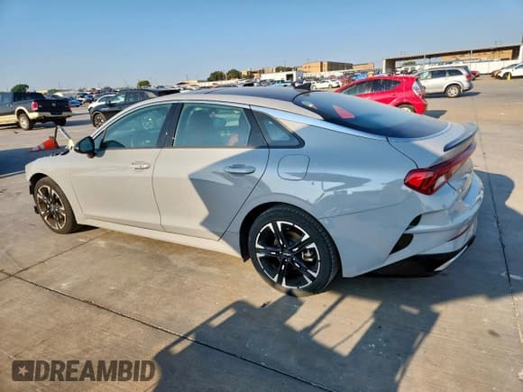 ✅ 2022 Kia K5 GT-Line • VIN: 5XXG64J21NG148586 • Lot: 70832095. Wystawiony na Copart z przebiegiem 21 205 mil. Bezpłatny archiwum sprzedaży aukcyjnych z USA i szczegółowy raport historii pojazdu na DreamBid. Zdjęcie 2.