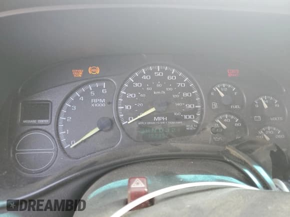 ✅ 2001 Chevrolet Silverado 1500 LS • VIN: 2GCEC19V411147607 • Лот: 66346004. Опубликован ранее на Copart с пробегом 182 352 миль. Бесплатный доступ к архиву аукционных продаж из США и подробный отчёт об истории автомобиля на DreamBid. Изображение 9.