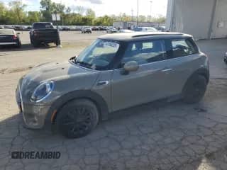 2019 MINI Hardtop Cooper with VIN WMWXP5C54K2H29706, listed as a Copart auction lot 82266235 with 100,378 mi miles and Clean title. Bid and sale history available at DreamBid. Image 1.