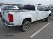 ✅ 2019 Chevrolet Colorado 4WD Z71 • VIN: 1GCPTDE18K1173874 • Lot: 43631228. Wystawiony na IAAI z przebiegiem 130 995 mil. Bezpłatny archiwum sprzedaży aukcyjnych z USA i szczegółowy raport historii pojazdu na DreamBid. Zdjęcie 4.