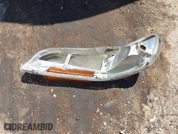 ✅ 2000 Honda Accord LX • VIN: 1HGCG2248YA036577 • Lot: 43163727. Wystawiony na IAAI z przebiegiem Nie podano. Bezpłatny archiwum sprzedaży aukcyjnych z USA i szczegółowy raport historii pojazdu na DreamBid. Zdjęcie 12.