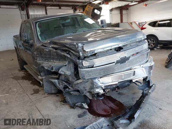 ✅ 2011 Chevrolet Silverado 2500HD LTZ • VIN: 1GC1KYC83BF192822 • Lot: 42508183. Listed on IAAI with 81,195 mi. Free auction sales archive from the USA and detailed vehicle history report at DreamBid. Image 1.