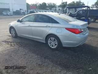 2011 Hyundai Sonata GLS with VIN 5NPEB4ACXBH265398, listed as a IAAI auction lot 43415088 with 134,884 mi miles and . Bid and sale history available at DreamBid. Image 3.
