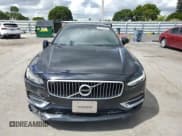 ✅ 2017 Volvo S90 Inscription • VIN: YV1A22ML3H1008625 • Лот: 82269085. Опубликован ранее на Copart с пробегом 112 235 миль. Бесплатный доступ к архиву аукционных продаж из США и подробный отчёт об истории автомобиля на DreamBid. Изображение 5.