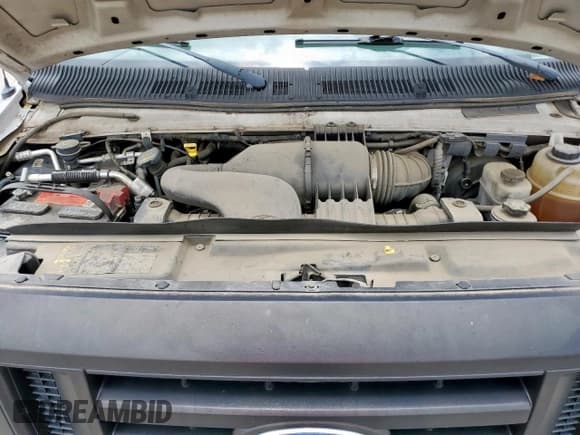 ✅ 2011 Ford Econoline Passenger XL • VIN: 1FBNE3BL4BDA01801 • Lot: 54545815. Wystawiony na Copart z przebiegiem 903 440 mil. Bezpłatny archiwum sprzedaży aukcyjnych z USA i szczegółowy raport historii pojazdu na DreamBid. Zdjęcie 12.