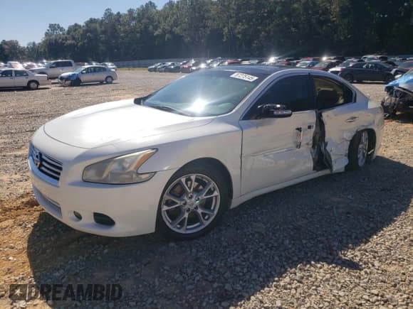 ✅ 2013 Nissan Maxima SV • VIN: 1N4AA5AP4DC831313 • Лот: 87275145. Опубликован ранее на Copart с пробегом 159 350 миль. Бесплатный доступ к архиву аукционных продаж из США и подробный отчёт об истории автомобиля на DreamBid. Изображение 1.