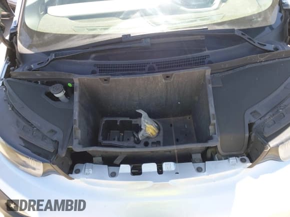 ✅ 2014 BMW i3 • VIN: WBY1Z4C54EVX62877 • Lot: 42543587. Listed on IAAI with 68,214 mi. Free auction sales archive from the USA and detailed vehicle history report at DreamBid. Image 10.