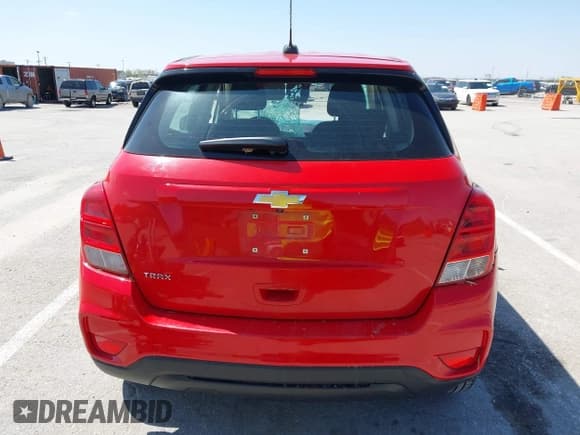 ✅ 2020 Chevrolet Trax LS • VIN: KL7CJKSB9LB353721 • Lot: 41987811. Wystawiony na IAAI z przebiegiem Nie podano. Bezpłatny archiwum sprzedaży aukcyjnych z USA i szczegółowy raport historii pojazdu na DreamBid. Zdjęcie 16.