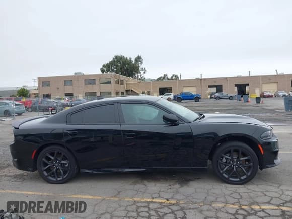 ✅ 2023 Dodge Charger GT • VIN: 2C3CDXHG0PH516509 • Lot: 43452874. Wystawiony na IAAI z przebiegiem 26 669 mil. Bezpłatny archiwum sprzedaży aukcyjnych z USA i szczegółowy raport historii pojazdu na DreamBid. Zdjęcie 14.