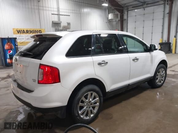 ✅ 2011 Ford Edge SEL • VIN: 2FMDK4JC3BBA36452 • Lot: 43641843. Wystawiony na IAAI z przebiegiem 248 092 mil. Bezpłatny archiwum sprzedaży aukcyjnych z USA i szczegółowy raport historii pojazdu na DreamBid. Zdjęcie 4.