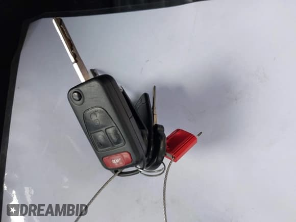 ✅ 2001 Mercedes-Benz M 320/430/500 • VIN: 4JGAB54E61A270780 • Lot: 42632856. Listed on IAAI with 189,638 mi. Free auction sales archive from the USA and detailed vehicle history report at DreamBid. Image 11.