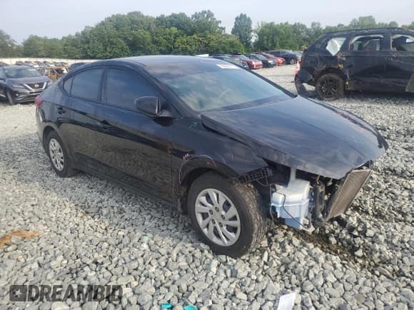 ✅ 2019 Hyundai Elantra SE • VIN: 5NPD74LF7KH497929 • Lot: 60826775. Listed on Copart with 138,911 mi. Free auction sales archive from the USA and detailed vehicle history report at DreamBid. Image 4.
