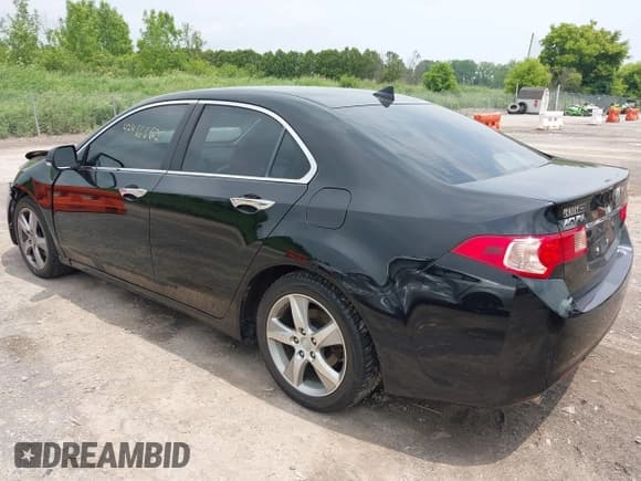 ✅ 2013 Acura TSX • VIN: JH4CU2F45DC009738 • Lot: 42466662. Wystawiony na IAAI z przebiegiem 110 977 mil. Bezpłatny archiwum sprzedaży aukcyjnych z USA i szczegółowy raport historii pojazdu na DreamBid. Zdjęcie 3.